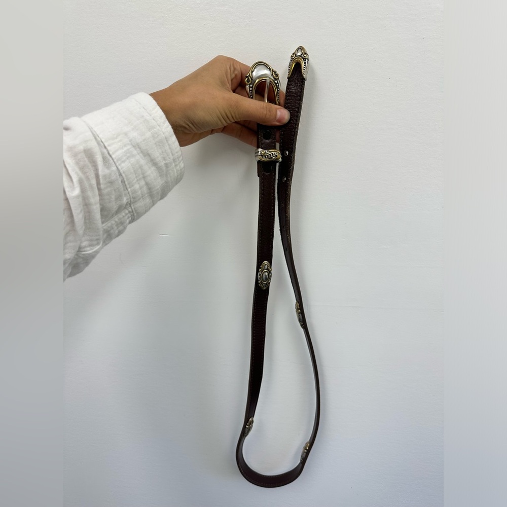 ⛔️SOLD⛔️Vintage Mixed Metal Two Tone Brown Leather Western Narrow Belt Adjustabl - Picture 6 of 9